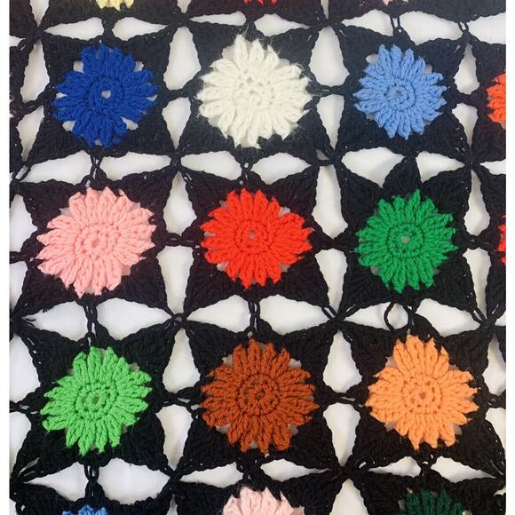 Vintage Daisy Crochet Granny Afghan Purple White Flower Blanket Throw Handmade - Picture 5 of 6